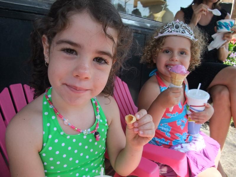 Carter's Ice Cream Untitled